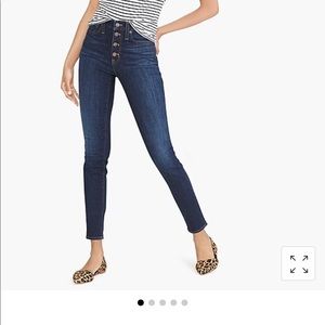 9" high-rise skinny jean in dark wash